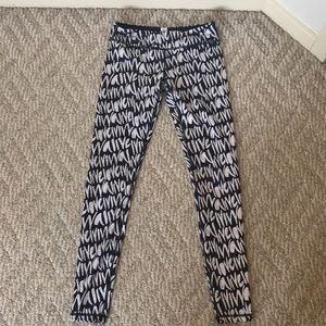 Brand new Ivivva Lululemon Leggings